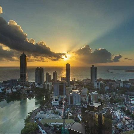 Luxury Sky Apartment Colombo Exterior photo